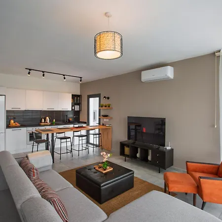 Midas 7 By Holidaykeys Apartament *