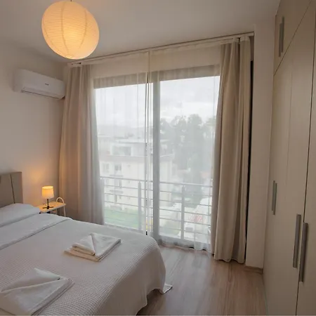 Midas 7 By Holidaykeys Apartman *